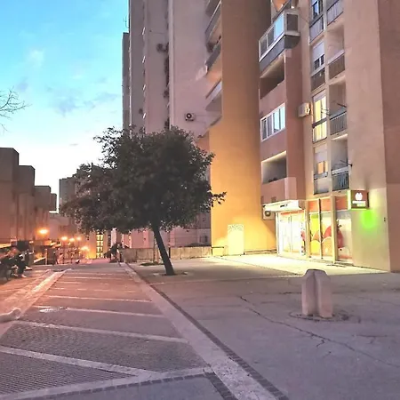 Residential سبليت