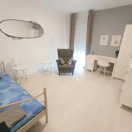 Residential Appartamento *