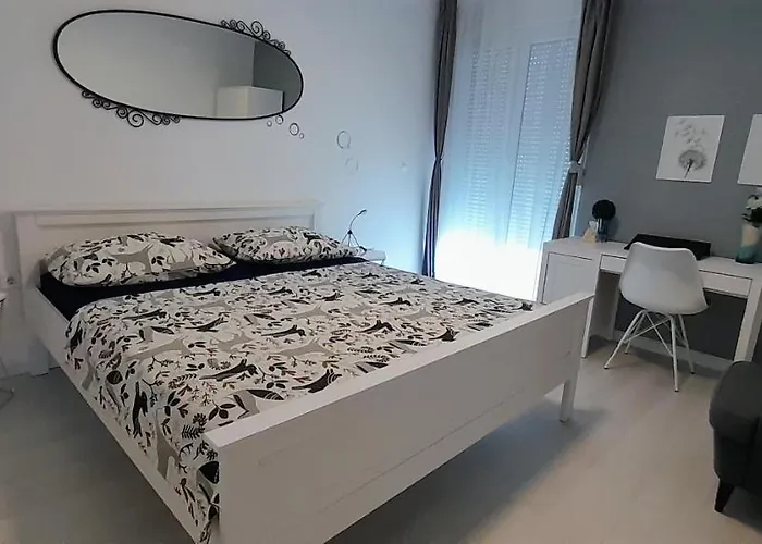 Apartment Residential *