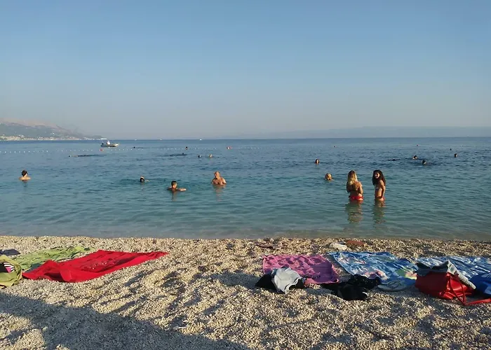 Apartment Residential *